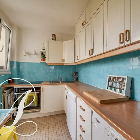 Chanez Apartment